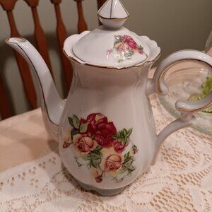 VTG Tea pot measures 8.5”x8”  Pink Moss Rose, Gold Trim Made in Japan, Demitas